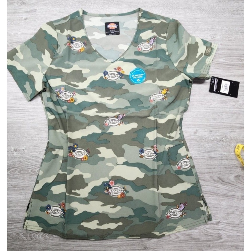 Dickies EDS Women Scrubs Top V-Neck DK853, Small S Ditsy Bloom Camo NWT - Picture 4 of 13
